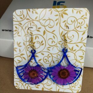 daisy-flower-hanging